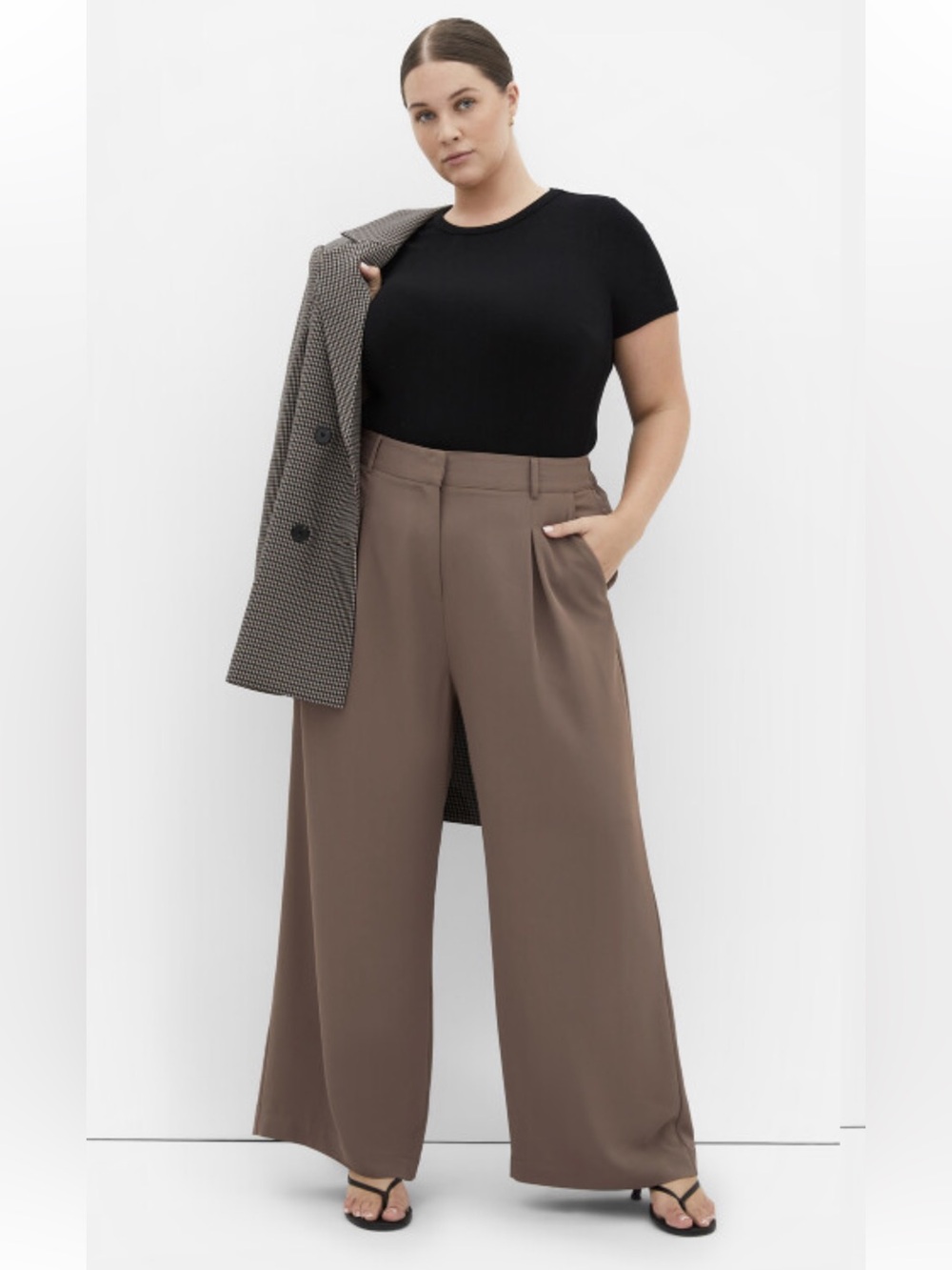 City Chic women’s ‘Jordan’ wide leg walnut brown Pant. Size 16 NEW w/ tag